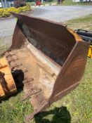 CAT Bucket W/ CAT Coupler