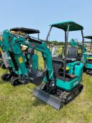 AGT Industrial QK16R Mini Excavator