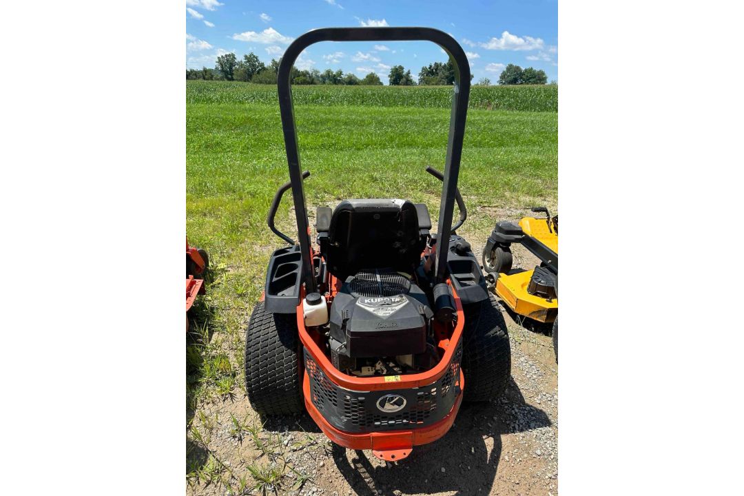Kubota Z125S Zero Turn - Image 5 of 10