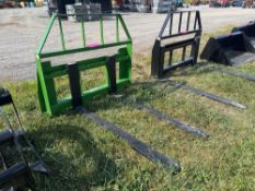 Kivel John Deere Pallet Forks