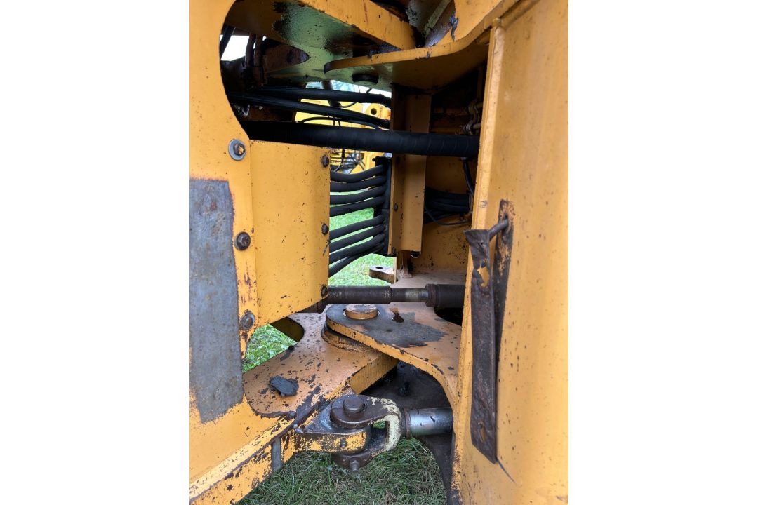Case 721B - Image 9 of 25