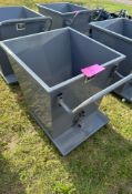 UNUSED Wheeled Dump Hopper