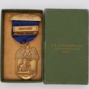 USA 1946 Sharpshooter Badge Medal, Boxed