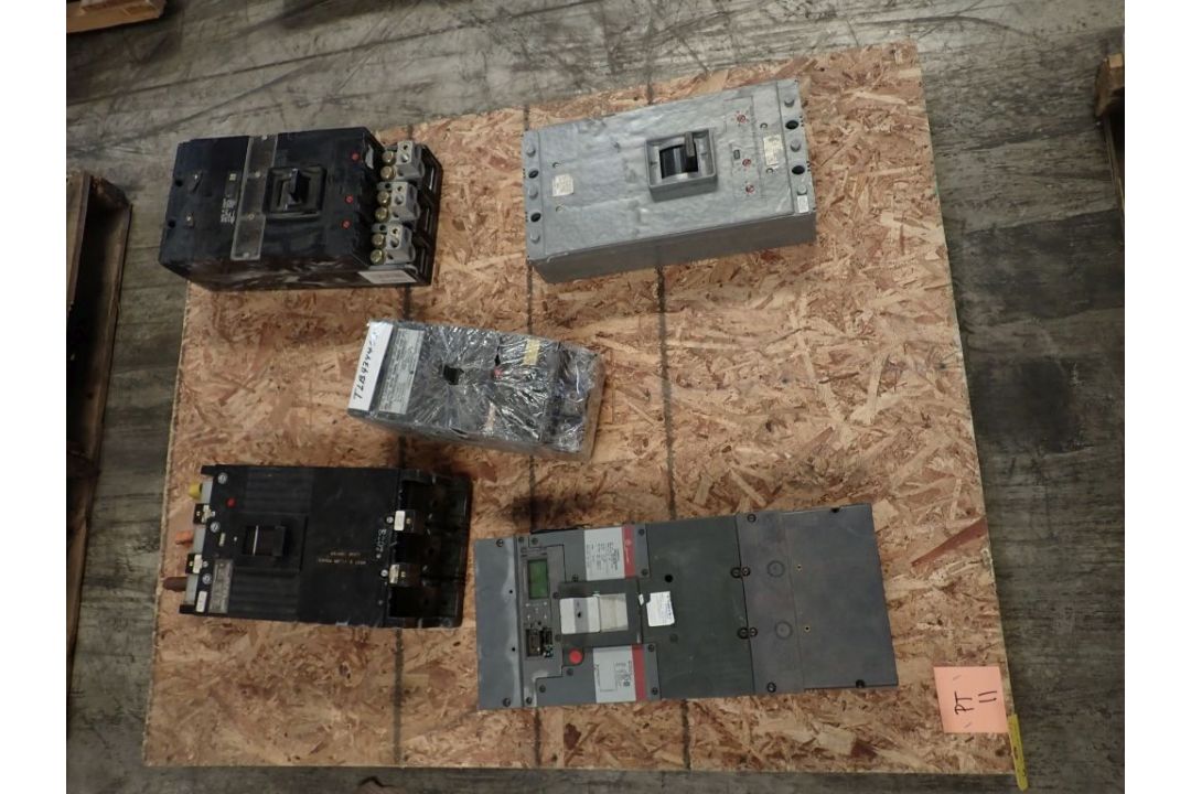 Lot of (5) Assorted Circuit Breakers - Image 2 of 19