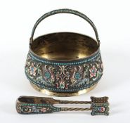 Cloisonné-Zuckerschale und Zange, 84/oo, N.N. Swerew, Moskau, 1908-1912