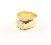 Solitärring, 750/ooo GG, Brillant ca. 2,01 ct. 