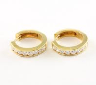 Paar Brillantcreolen, 750/ooo GG, 