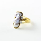 Perl-Brillantring, 585/ooo GG, zwei Brill., Biwa Perle