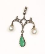 Historischer Anhänger, Smaragd, Diamant u. Barockperlen