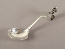Löffel, 800/ooo, wohl Frankreich, um 1810