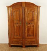 Bodenseeschrank, Nussbaum, süddeutsch, 18.Jh.