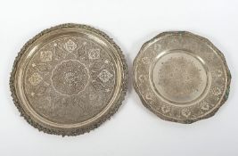 zwei Teller, Metall, graviert, Persien