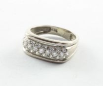 Ring, 750/ooo WG, Brillanten