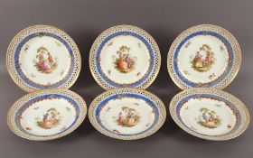 sechs Dessertteller, galante Paare, KPM Berlin, um 1820