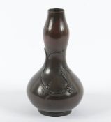 Vase in Form eines Doppelkürbis, Bronze, Japan, Meiji