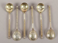 sechs Teelöffel, Silber 84/oo, Moskau, 1887