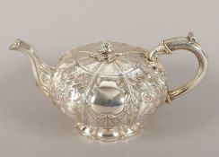 Londoner Georg IV Teekanne, Silber 925/ooo, London, 1825