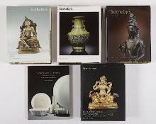 Konvolut Auktionskataloge Asiatica, Bonhams London und Hong Kong, Sotheby´s Paris, 2008-2017