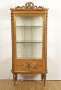 Vitrine im Louis Seize-Stil, Frankreich, E.19.Jh. 