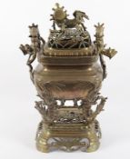 Weihrauchbrenner, Gelbmetall, China, E.19.Jh.