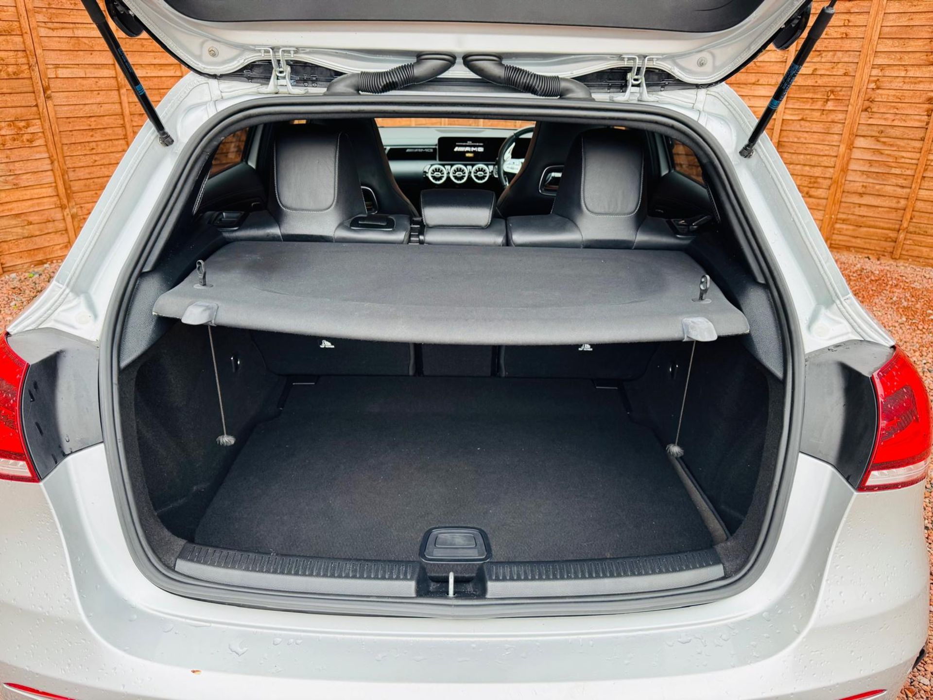 MERCEDES-BENZ A35 AMG (PREMIUM PLUS) PAN ROOF 2019 (69 PLATE) 75K MILES - Image 17 of 27