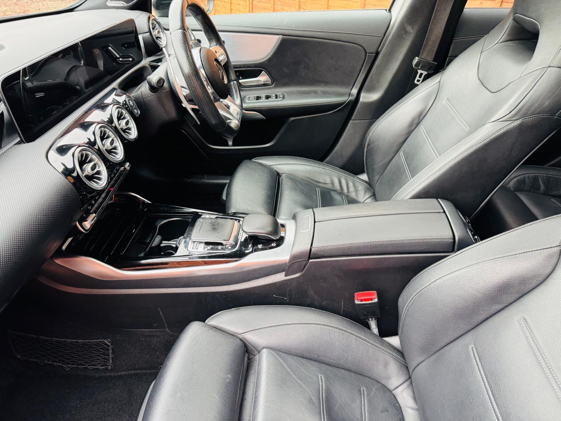 MERCEDES-BENZ A35 AMG (PREMIUM PLUS) PAN ROOF 2019 (69 PLATE) 75K MILES - Image 21 of 27