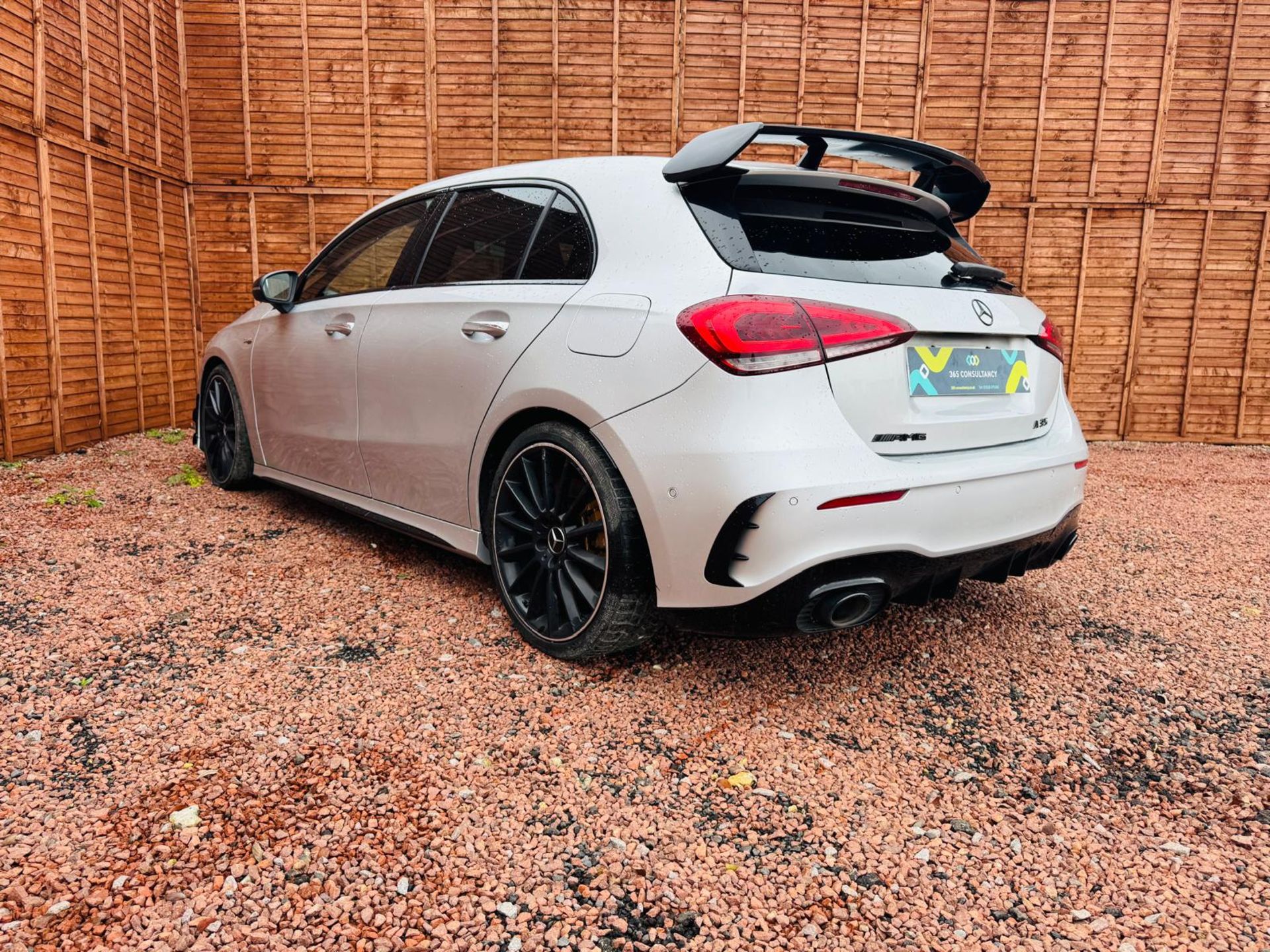 MERCEDES-BENZ A35 AMG (PREMIUM PLUS) PAN ROOF 2019 (69 PLATE) 75K MILES - Image 9 of 27