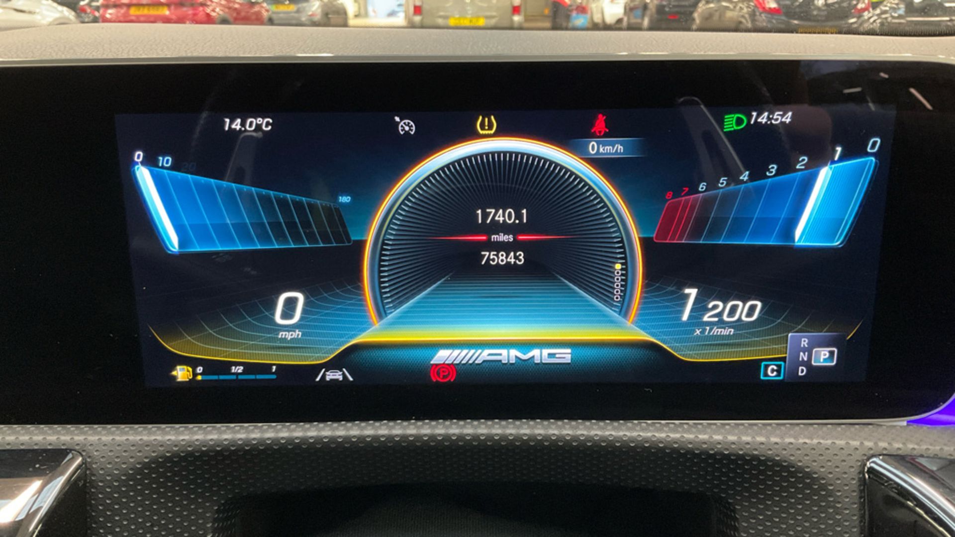 MERCEDES-BENZ A35 AMG (PREMIUM PLUS) PAN ROOF 2019 (69 PLATE) 75K MILES - Image 18 of 27