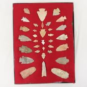 30+ Woodland era OH or IL Points in Riker Box