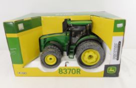 Ertl John Deere Prestige Collection 8370R Tractor