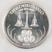 1974 Universaro 1ozt .999 Silver round