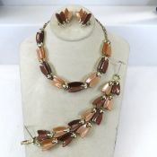 Vintage Signed Lisner Brown Thermoset Parure
