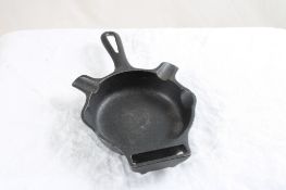 Griswold Cast Iron Skillet Ashtray w/Matchholder