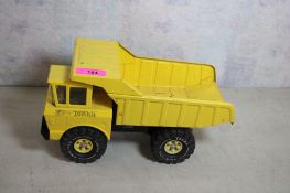 Tonka Mighty Dump Truck XMB-975