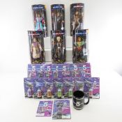 6 Babylon 5 LE Action Figures, keychains, & more