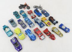 19 Hot Wheel Redlines & 2 Motorcycles for Rebuild