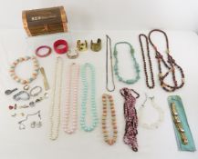 Vintage Fashion & Costume Jewelry, Necklaces, More
