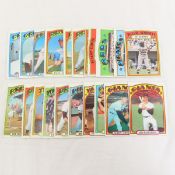 30+ 1972 Topps Baseball Cards With Stars