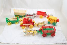 6 Hardy Western Toy Wagons, Horses, Drivers