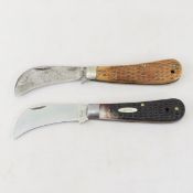 2 Vintage Case 61011 Hawkbill Pruning Knives