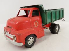 Dunwell Pressed Steel Dump Truck