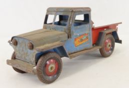 MARX Willys Jeep Towing Service Truck
