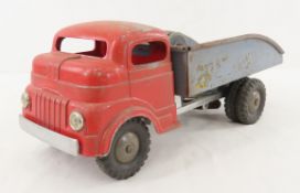 Structo Toyland Garage No. 822 Windup Tow Truck