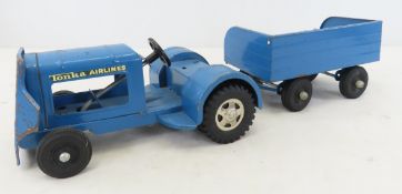 Tonka Airlines Baggage Tractor & Trailer w/Luggage