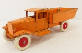 Wyandotte Toys Dump Truck