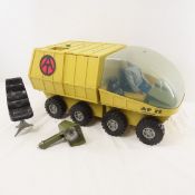 1972 GI Joe Adventure Team ATII Mobile HQ & Figure