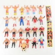 25 Vintage Pro Wrestling Figures, Hulk, Macho Man