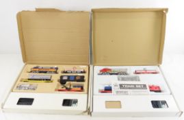 Model Power Union 76 & Carquest HO Scale Trains