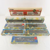 AHM/TYCO Santa Fe Passenger Set in Boxes