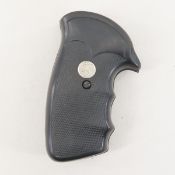 1980’s 2-piece grips for Colt Mark V frame handgun